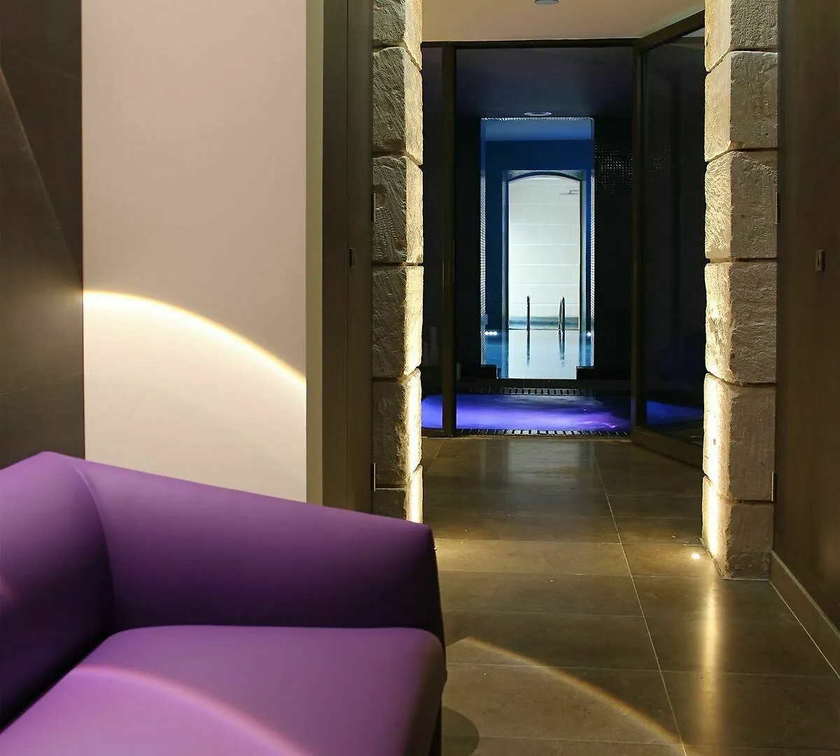 Hotel C2 Марсель
